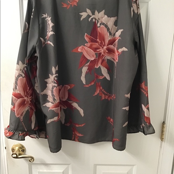 DG2 DIANE GILMAN HSN TOP NWT XL L AVAIL FLORAL - Picture 5 of 5
